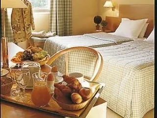 Hotel Lancelot & Spa - Domaine Du Roi Arthur Ploermel Aparthotel